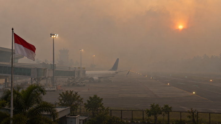Bandara Haji Asan Sampit Lumpuh Total Sepekan Imbas Kabut Asap Karhutla