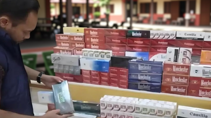 Latest Program: Bea Cukai Malang Gagalkan Peredaran 84.000 Batang Rokok Ilegal, 1 Orang Ditangkap