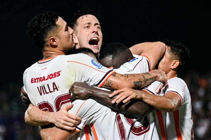 borneo_fc_memetik_kemenangan_1_0_di_kandang_persik