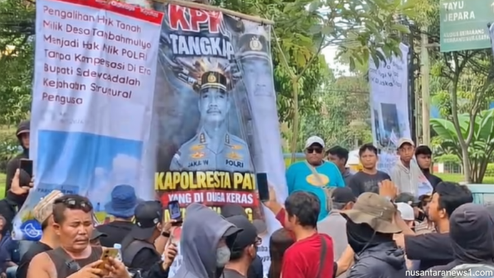 Solution For: Warga Demo Polresta Pati, Desak Kapolresta Dicopot Buntut Kasus Kiai Cabul