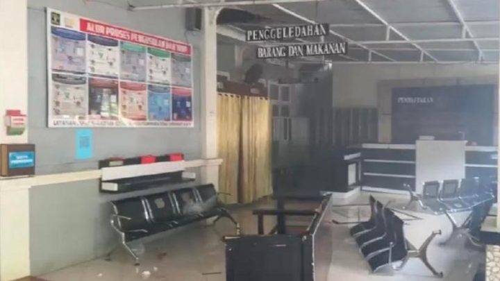 Official Announcement: Kronologi Demo Rusuh di Lapas Narkotika Sungguminasa, Massa Rusak Fasilitas hingga Bakar Ban
