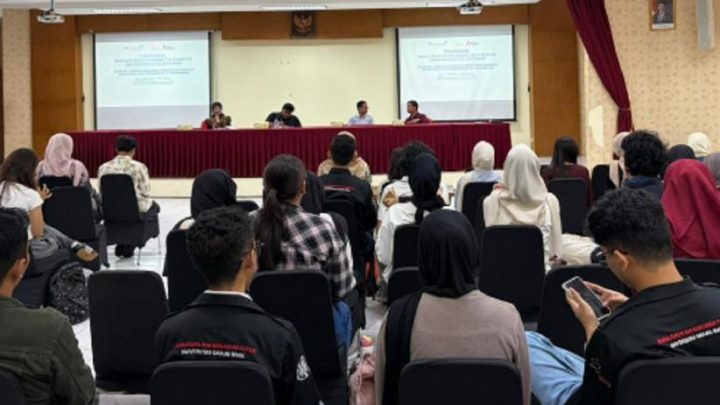 Main Agenda: Kebijakan Kita Goes to Campus di UGM, Mahasiswa Diajak Hidupkan Kembali Dialog Kritis