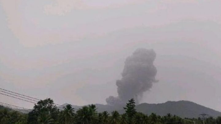 Gunung Dukono Erupsi Hari Ini – Kolom Abu Capai Ketinggian 3.200 Meter