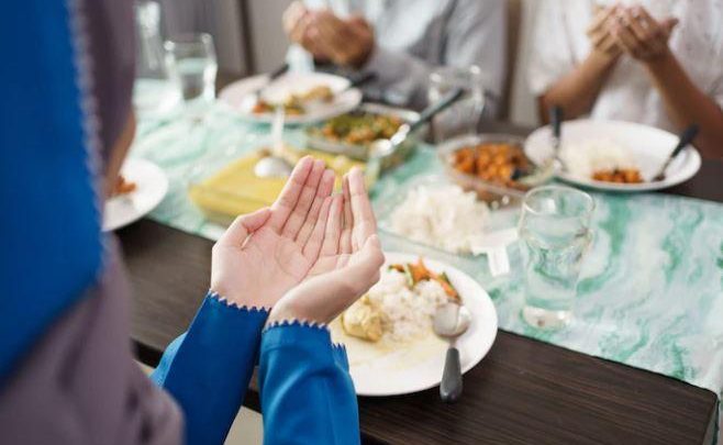 Solving Problems: Doa Niat Puasa Arafah 9 Dzulhijjah, Lengkap Teks Arab dan Artinya serta Keutamaan