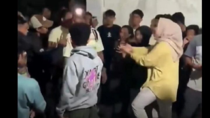 Key Discussion: Nobar Film ‘Pesta Babi’ di Unkhair Ternate Dibubarkan TNI, AJI Protes Keras