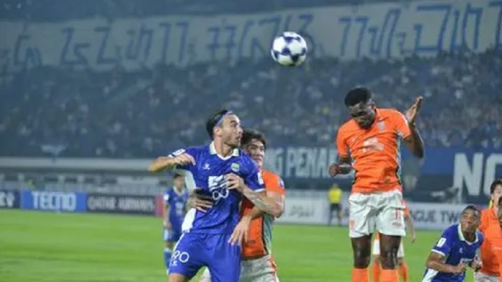 Solving Problems: Persib Dihukum Berat AFC, Denda Rp3,5 Miliar dan Sanksi Tanpa Penonton di GBLA