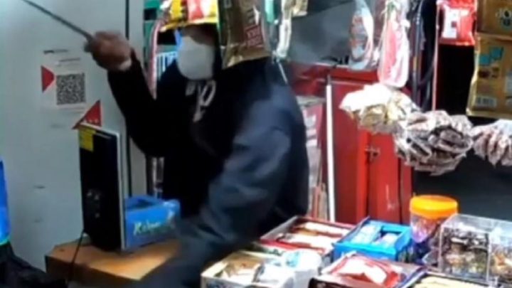 Latest Program: Kecanduan Judol, Remaja Terekam CCTV Nekat Rampok Toko Kelontong di Makassar