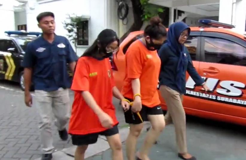 Sadis! Wanita Cantik di Surabaya Sekap Calon Mertua – Kuras Harta Miliaran demi Hidup Mewah