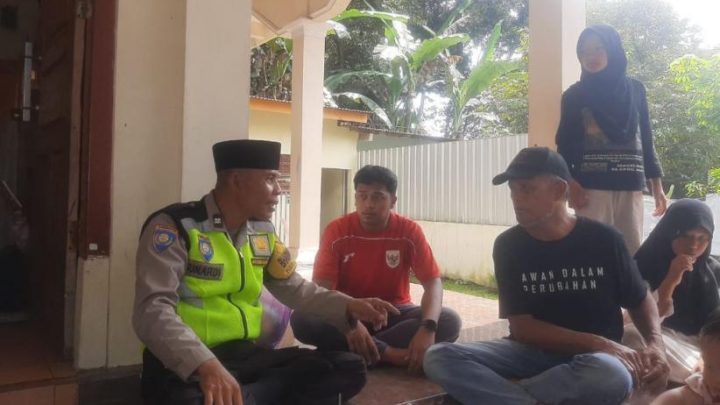 Latest Program: Tukang Kelet Hewan Kurban di Salatiga Meninggal saat Bertugas, Diduga Serangan Jantung