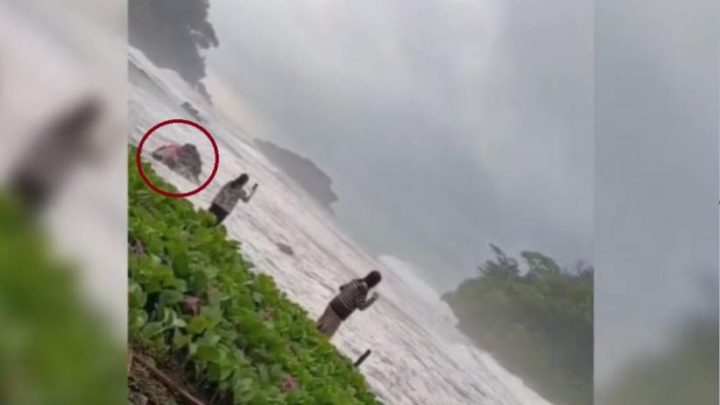 Historic Moment: Terekam Video! Wisatawan Tewas Terseret Ombak saat Cari Spot Foto di Pantai Madasari