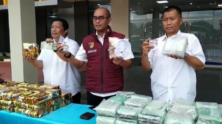 Special Plan: Mencekam! Polisi Tembak Mobil Angkut 113 Kg Sabu di Jalur Medan-Aceh, Sopir Kabur