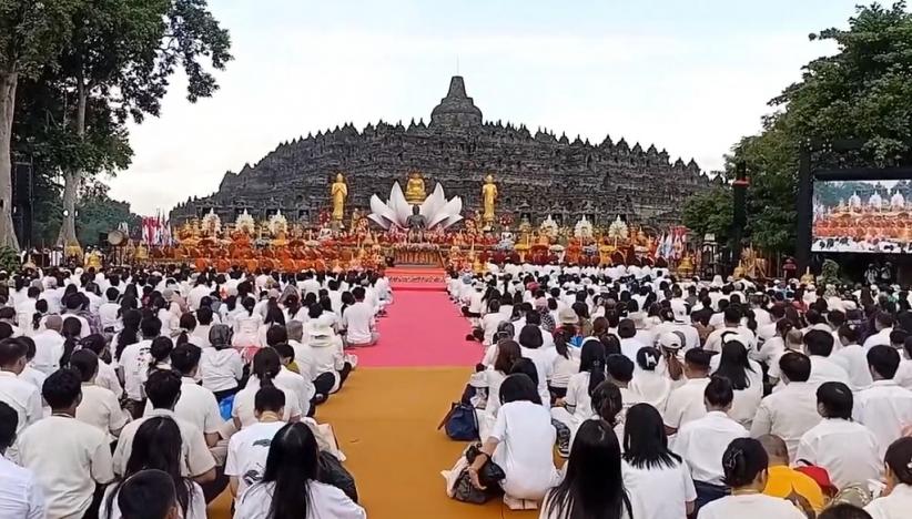 waisak_borobudur