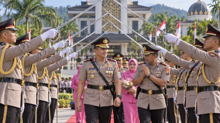 Disambut Pedang Pora, AKBP Aris Resmi Jabat Kapolres Aceh Timur Gantikan AKBP Irwan